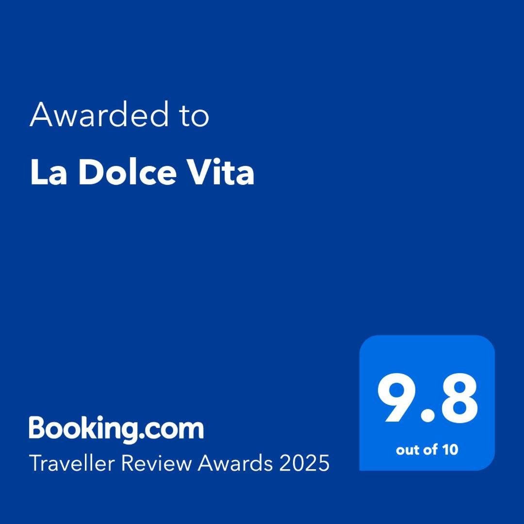 La Dolce Vita Beechmont Buitenkant foto
